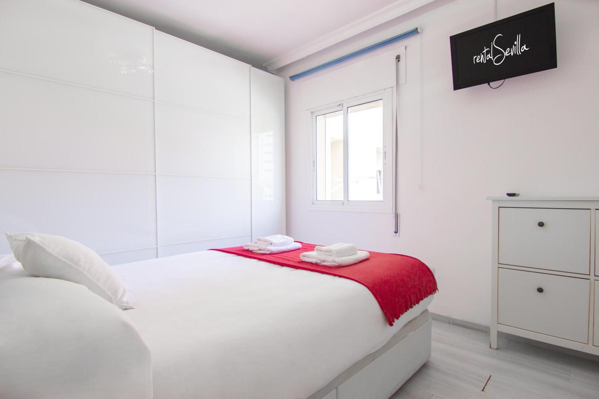 Rentalsevilla Lopez De Gomara II Екстер'єр фото